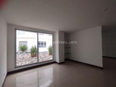 Casa en venta en Pinares Alto, Pereira · foto 3 de 17