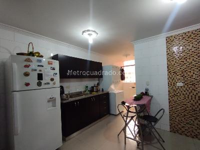 Apartamento en venta en Pinares, Pereira · foto 7 de 19