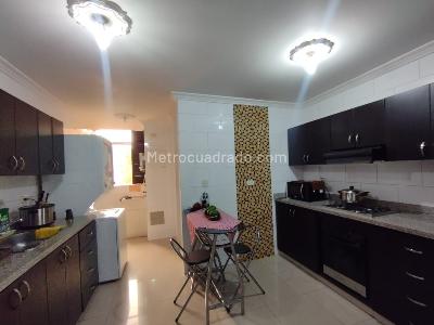 Apartamento en venta en Pinares, Pereira · foto 6 de 19