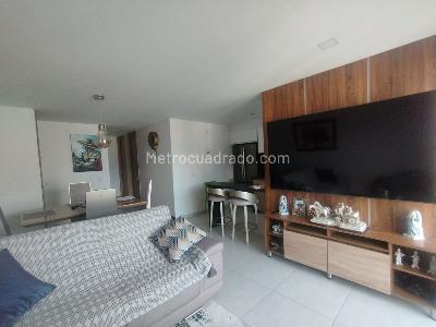Apartamento en venta en Los Alpes, Pereira · foto 4 de 12