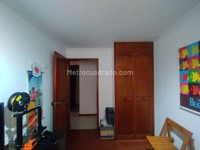 Apartamento en venta en Los Alpes, Pereira · foto 11 de 19