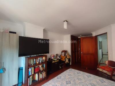 Apartamento en venta en Los Alpes, Pereira · foto 17 de 19