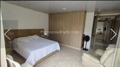 Casa de 5 alcobas en venta en Cerritos, Pereira, 380 m² · foto 17 de 18