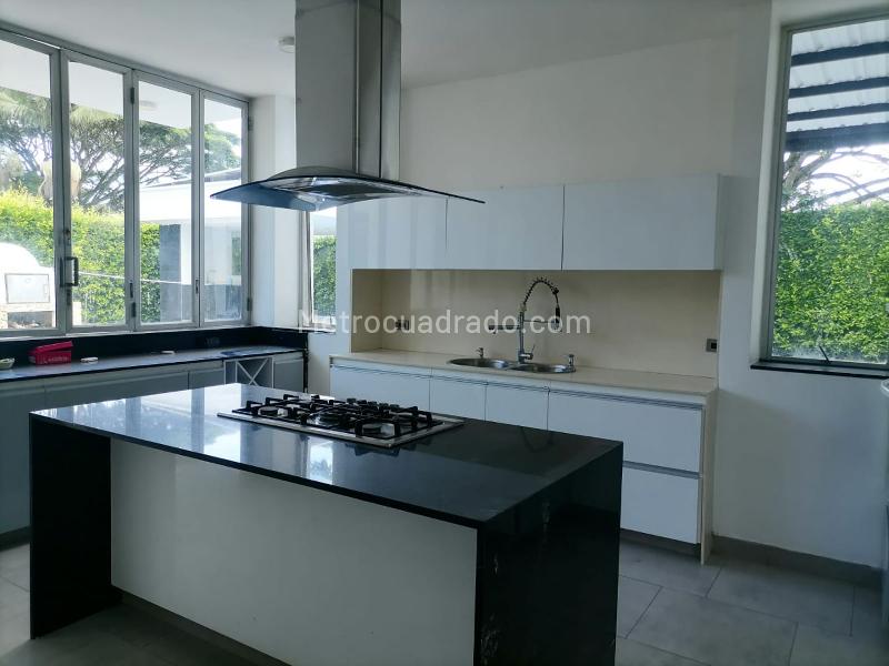 Casa – Pereira - Más