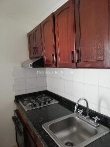 Apartamento en venta en Pinares, Pereira · foto 2 de 11