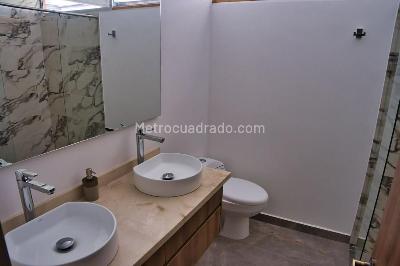 Casa de 4 alcobas en venta en Pueblito Cafetero, Pereira, 340 m² · foto 13 de 14