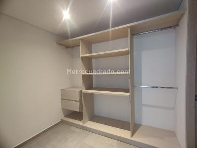 Apartamento en venta en Pinares, Pereira · foto 14 de 17