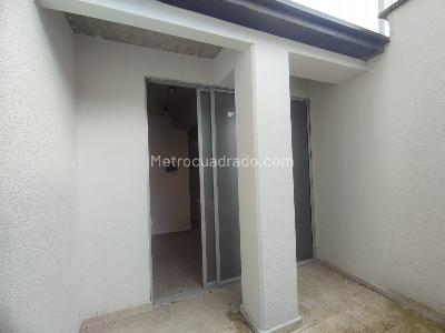 Apartamento en venta en Pinares, Pereira · foto 9 de 17