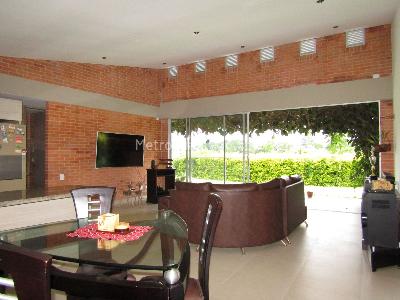Casa de 3 alcobas en venta en Pueblito Cafetero, Pereira, 252 m² · foto 2 de 20