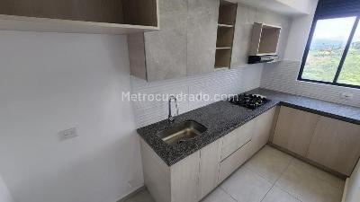 Apartamento en venta en Cerritos, Pereira · foto 3 de 12