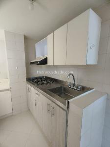 Apartamento de 1 alcoba en venta en Los Alpes, Pereira, 50 m² · foto 7 de 9
