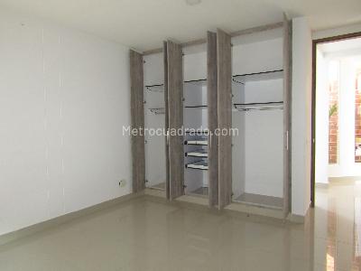 Casa de 3 alcobas en venta en Cerritos, Pereira, 380 m² · foto 11 de 20