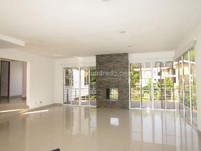 Casa de 3 alcobas en venta en Cerritos, Pereira, 380 m² · foto 3 de 20
