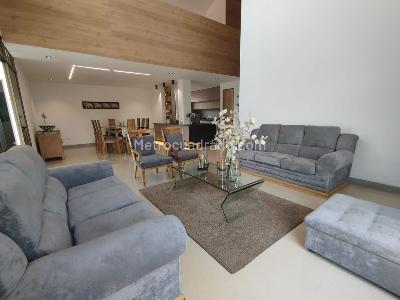 Casa de 5 alcobas en venta en Cerritos, Pereira, 580 m² · foto 2 de 18