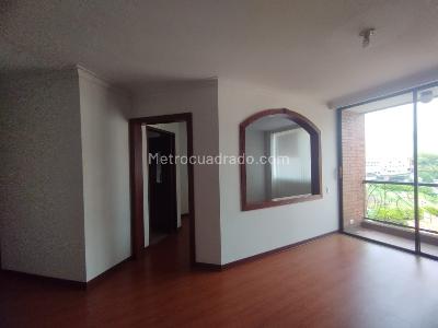 Apartamento de 2 alcobas en venta en Pinares, Pereira, 110 m² · foto 2 de 10