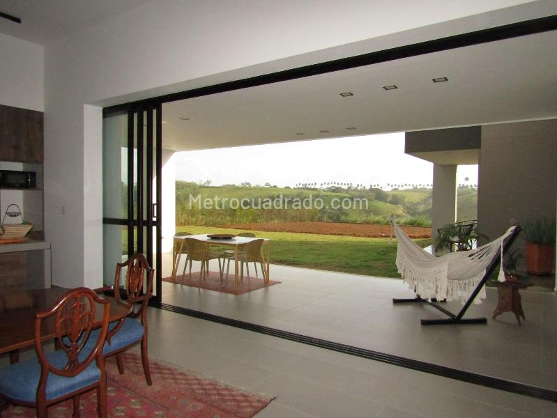 Casa – Pereira - Más