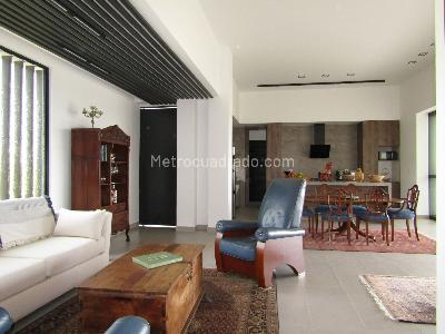 Casa en venta en Cerritos, Pereira · foto 2 de 17