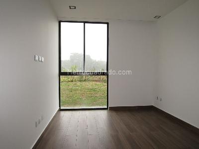 Casa de 3 alcobas en venta en Cerritos, Pereira, 297 m² · foto 15 de 20