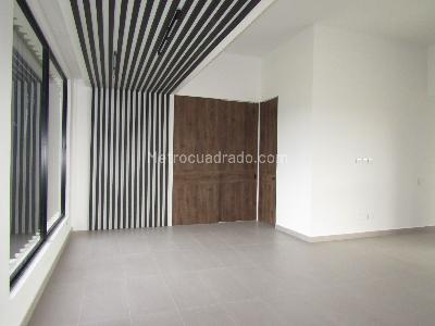 Casa de 3 alcobas en venta en Cerritos, Pereira, 297 m² · foto 8 de 20