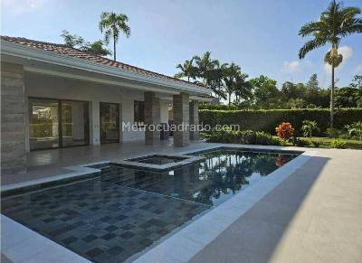 Casa en venta en Cerritos, Pereira · foto 2 de 18