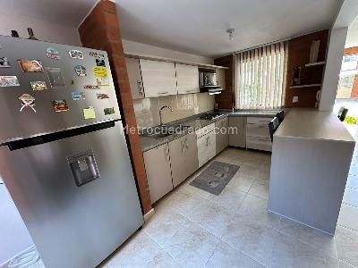Casa en venta en Galicia, Pereira · foto 2 de 5