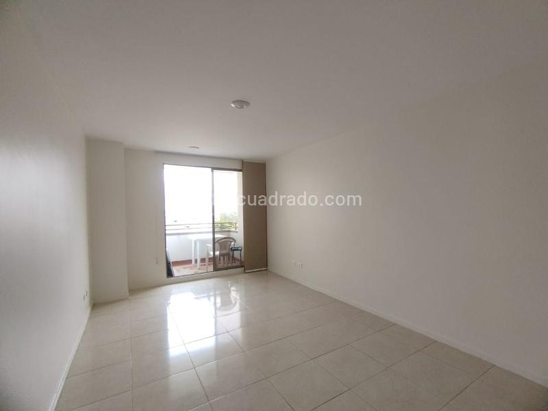 Apartamento en Arriendo, CIRCUNVALAR, Pereira