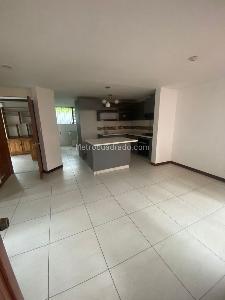 Casa en venta en Los Alpes, Pereira · foto 3 de 12