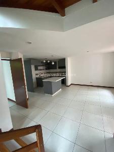 Casa en venta en Los Alpes, Pereira · foto 2 de 12