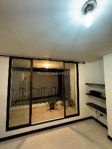 Apartamento en venta en Pinares, Pereira · foto 4 de 12