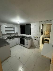 Apartamento en venta en Pinares, Pereira · foto 2 de 12