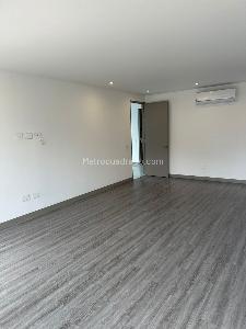 Apartamento en venta en Pinares Alto, Pereira · foto 10 de 17