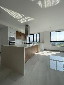 Apartamento en venta en Pinares Alto, Pereira · foto 2 de 17