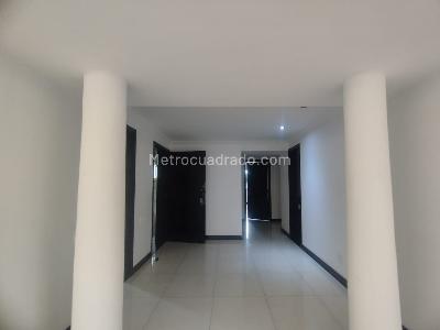 Apartamento en venta en Pinares, Pereira · foto 4 de 20