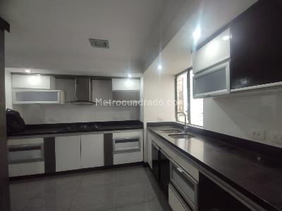 Apartamento en venta en Pinares, Pereira · foto 6 de 20