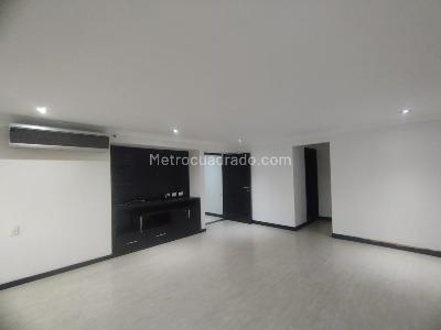 Apartamento en venta en Pinares, Pereira · foto 8 de 20