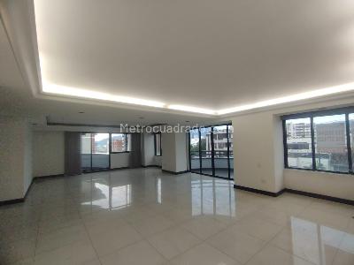 Apartamento en venta en Pinares, Pereira · foto 2 de 20