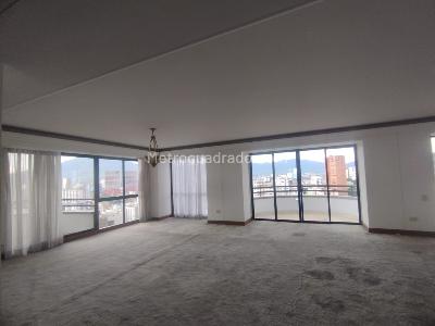 Apartamento en venta en Pinares, Pereira · foto 2 de 17