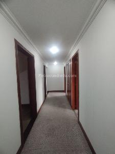 Apartamento en venta en Pinares, Pereira · foto 7 de 17