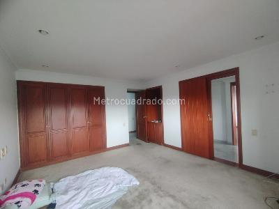 Apartamento en venta en Pinares, Pereira · foto 11 de 17
