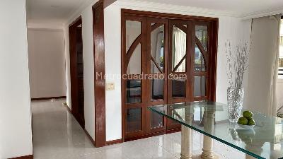 Apartamento en venta en Pinares, Pereira · foto 4 de 9