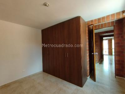 Casa en venta en Galicia, Pereira · foto 10 de 12