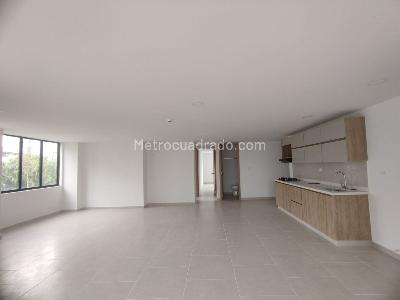 Apartamento en venta en Alamos, Pereira · foto 2 de 16
