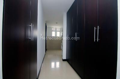Apartamento en venta en Pinares, Pereira · foto 14 de 19