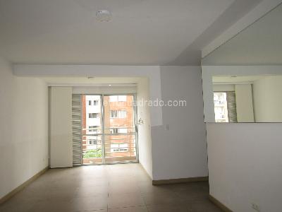 Apartamento en venta en Los Corales, Pereira · foto 2 de 16
