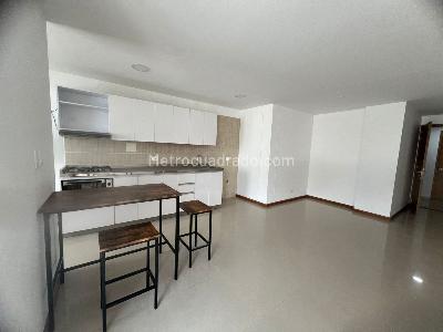 Apartaestudio en venta en Pinares, Pereira, 59 m² · foto 2 de 7