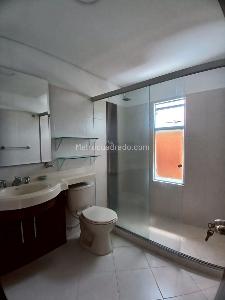 Casa en venta en La Villa, Pereira · foto 11 de 16