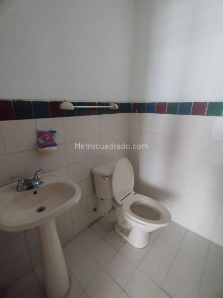 Oficina en Arriendo, CIRCUNVALAR, Pereira - Más