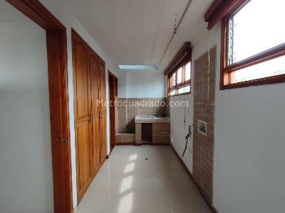 Apartamento en venta en Alamos, Pereira · foto 5 de 16