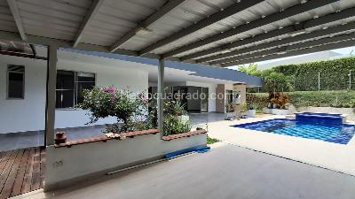 Casa en venta en Pueblito Cafetero, Pereira · foto 4 de 19