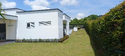 Casa en venta en Pereira, Pereira · foto 3 de 10